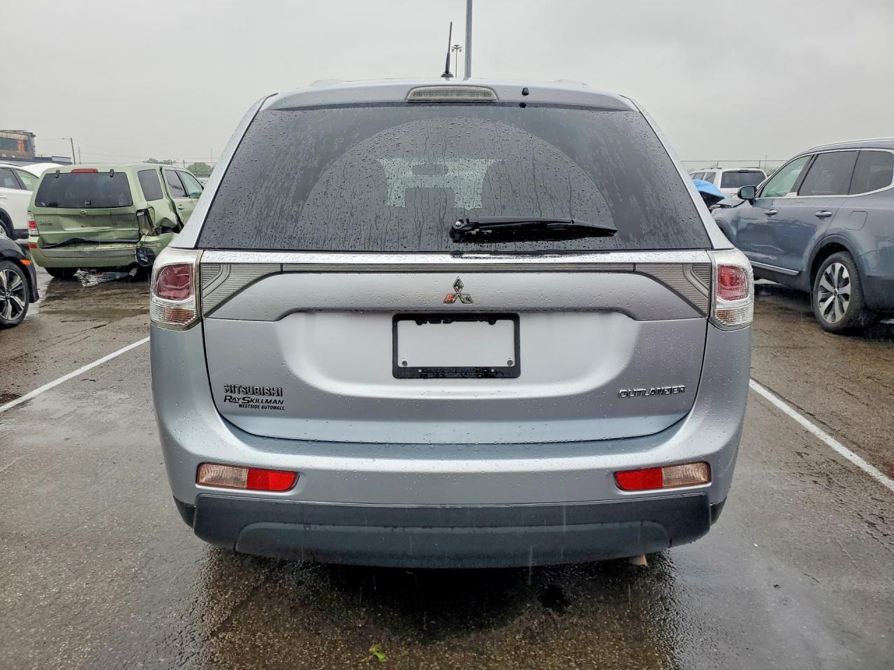 Mitsubishi Outlander Es