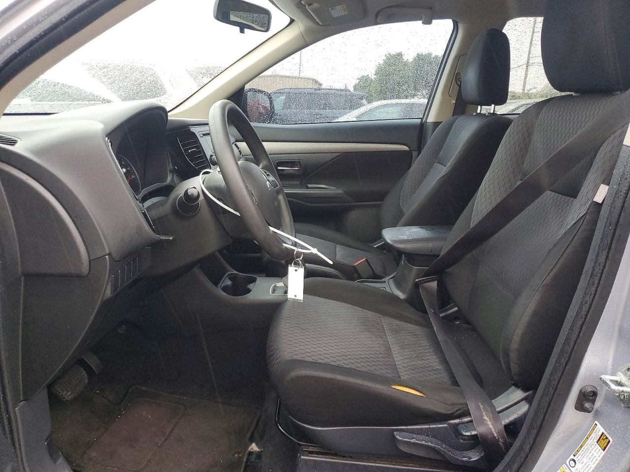 Mitsubishi Outlander Es