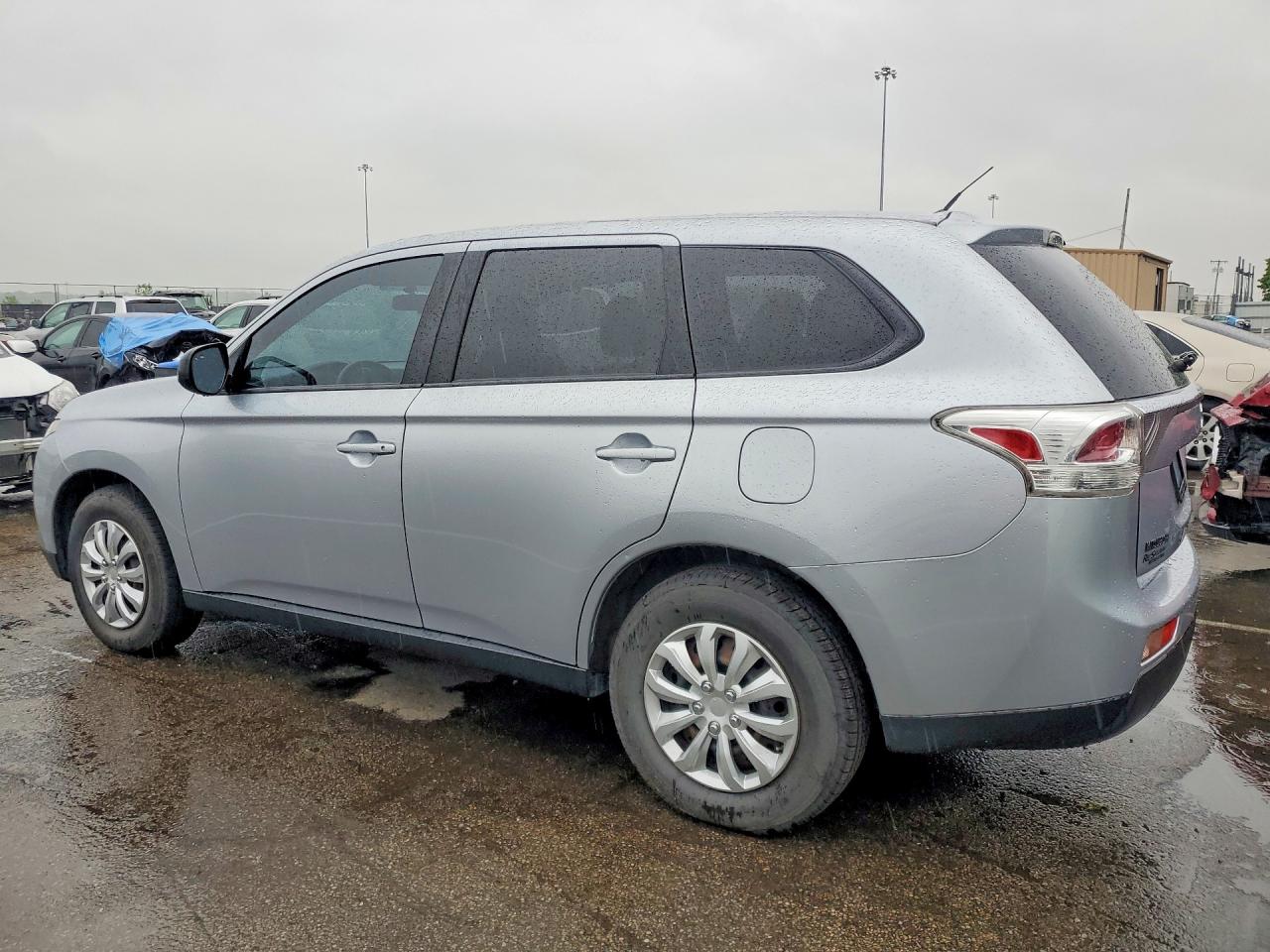 Mitsubishi Outlander Es
