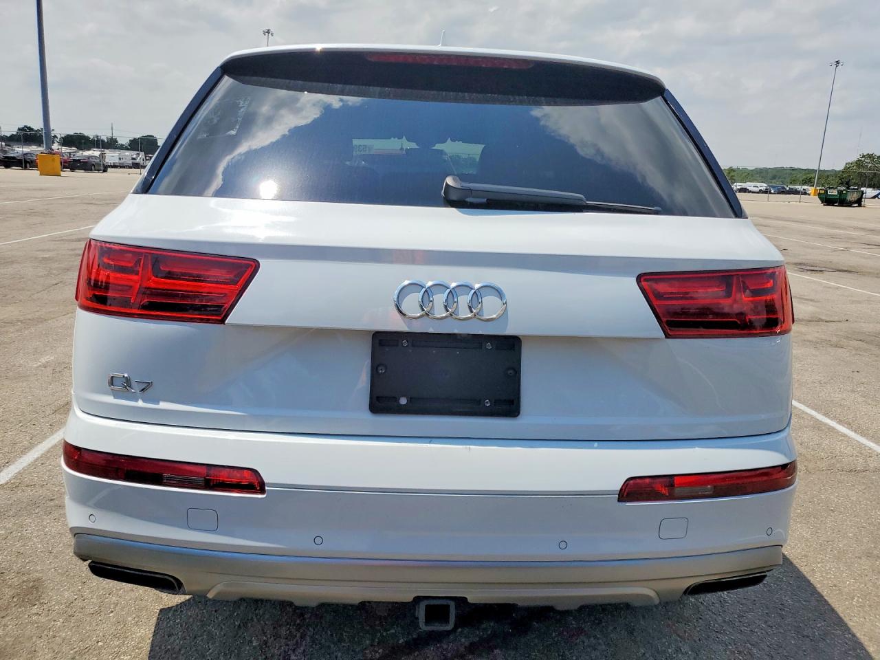 Audi Q7 Premium Plus