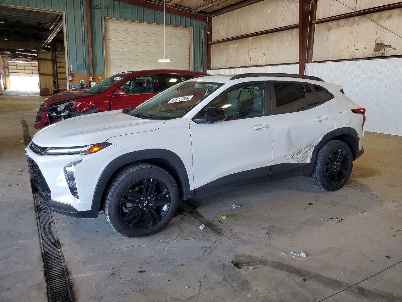 Salvage Chevrolet Trax Image