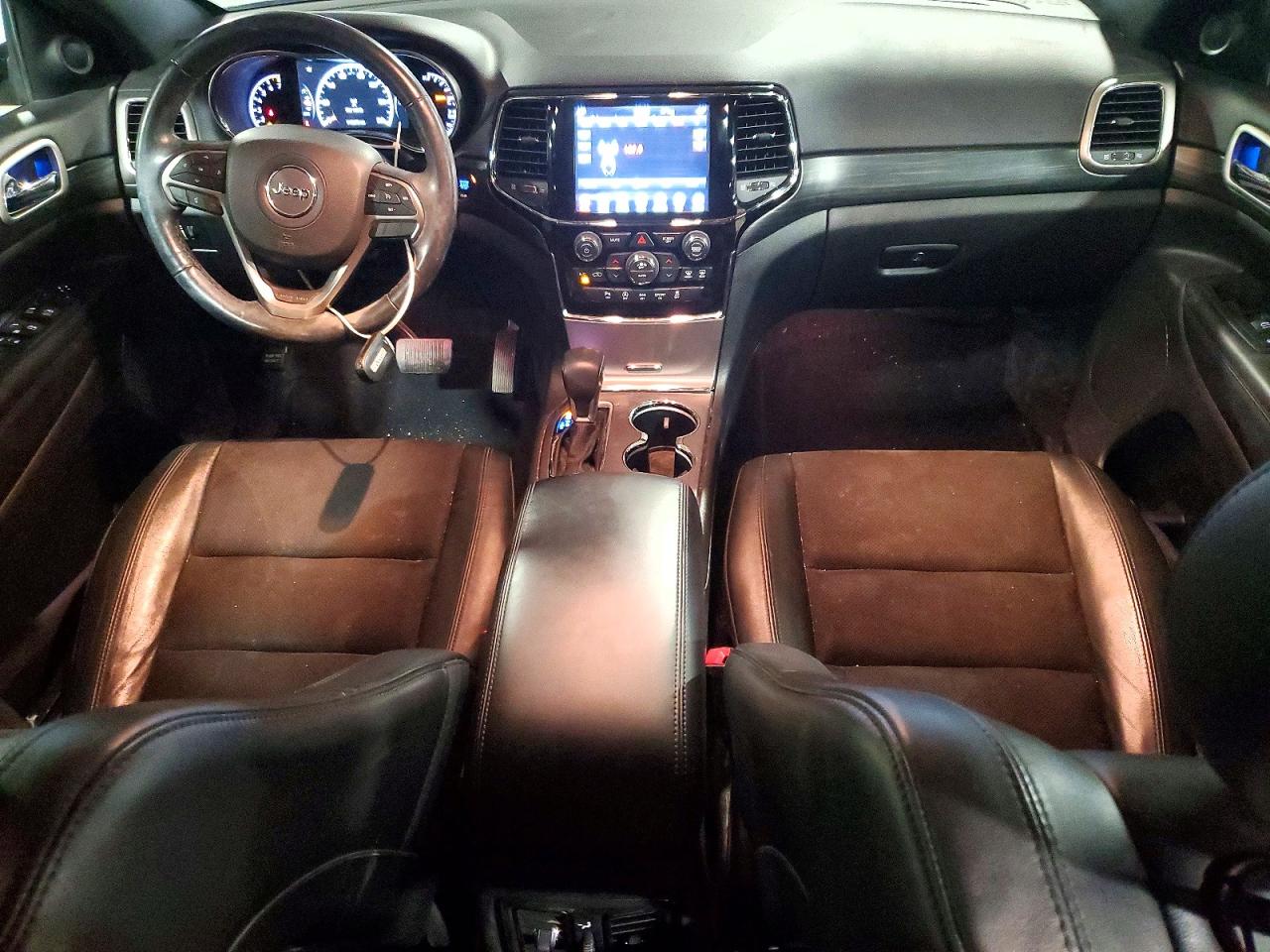 Jeep Grand Cherokee Laredo