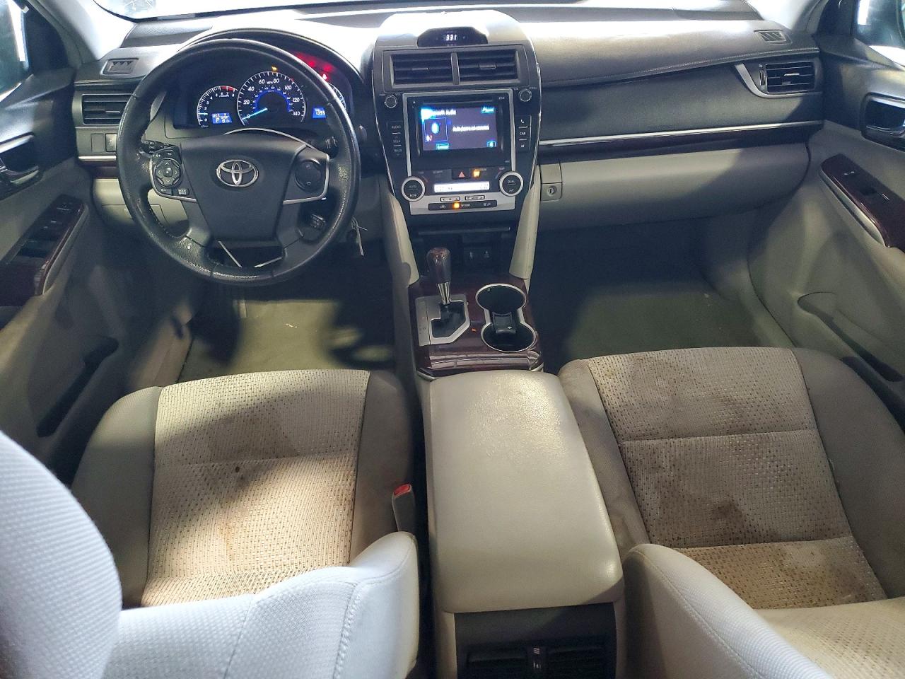 Toyota Camry Xle