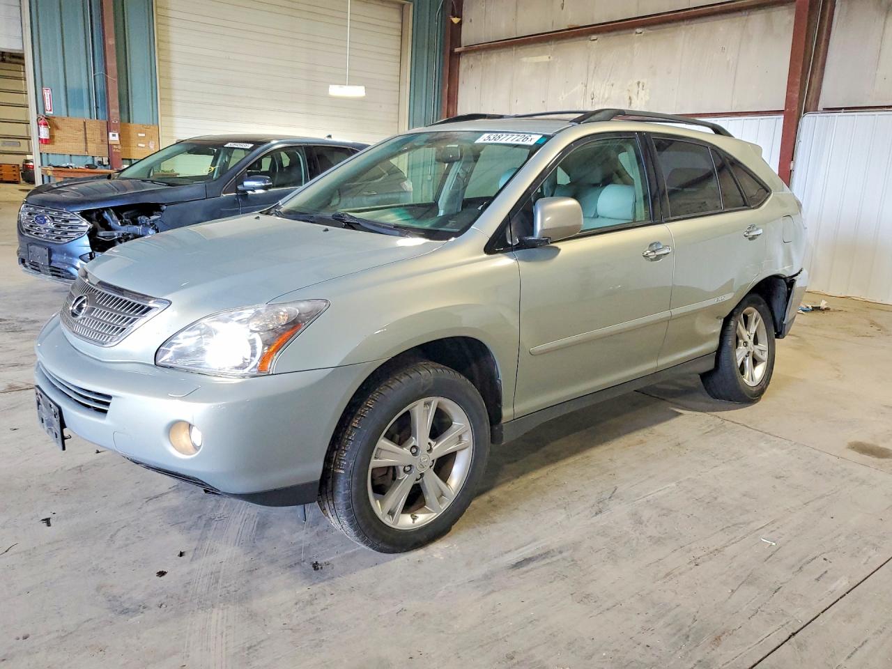 Salvage Lexus RX Image
