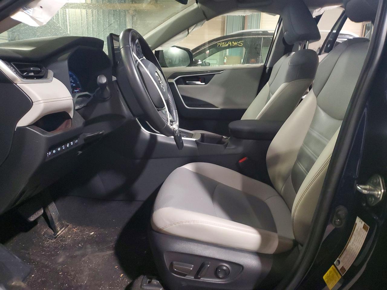 Toyota RAV4 Limited