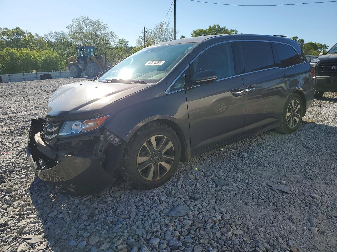 Salvage Honda Odyssey Image