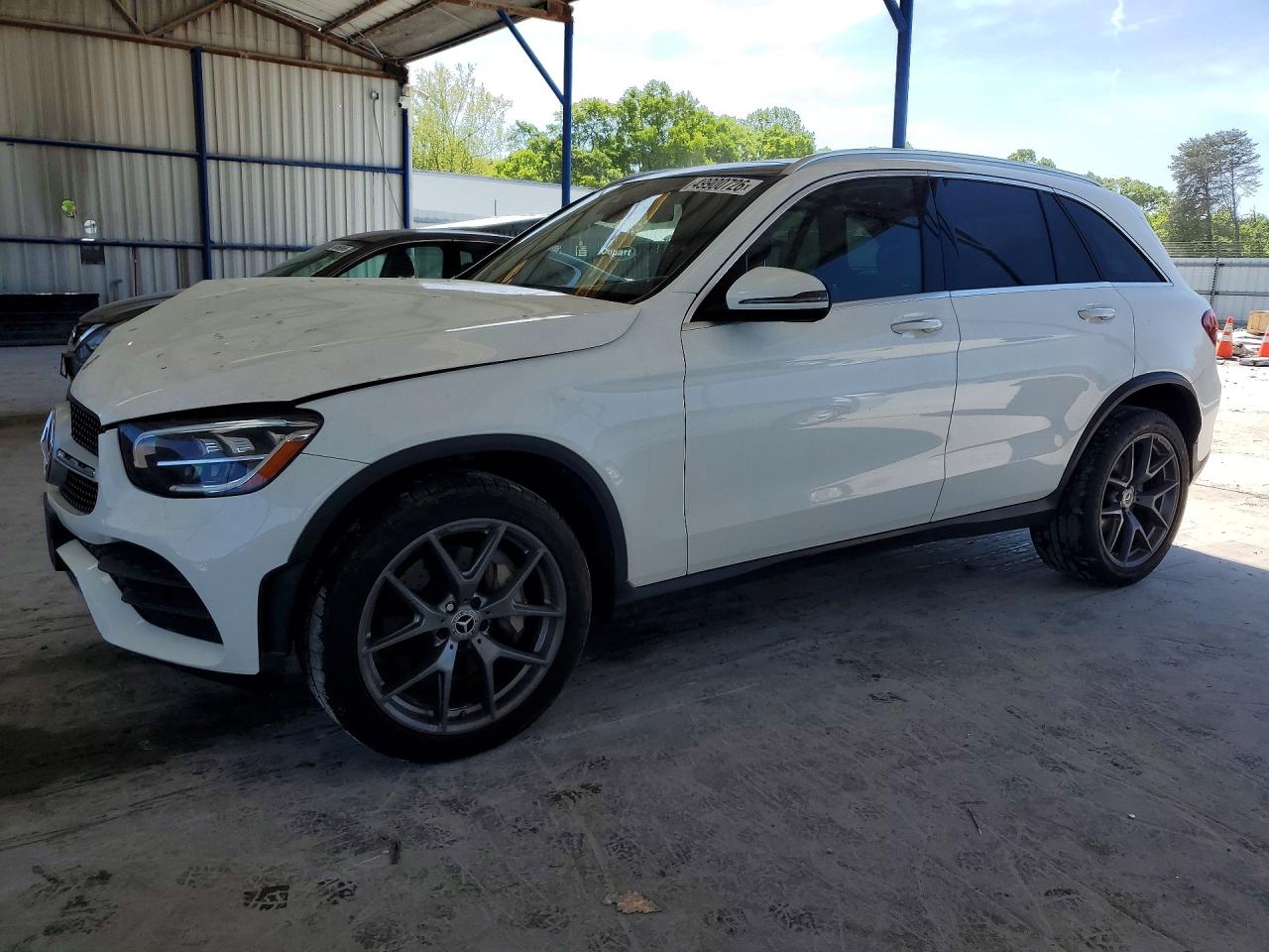 Salvage Mercedes-Benz GLC Image