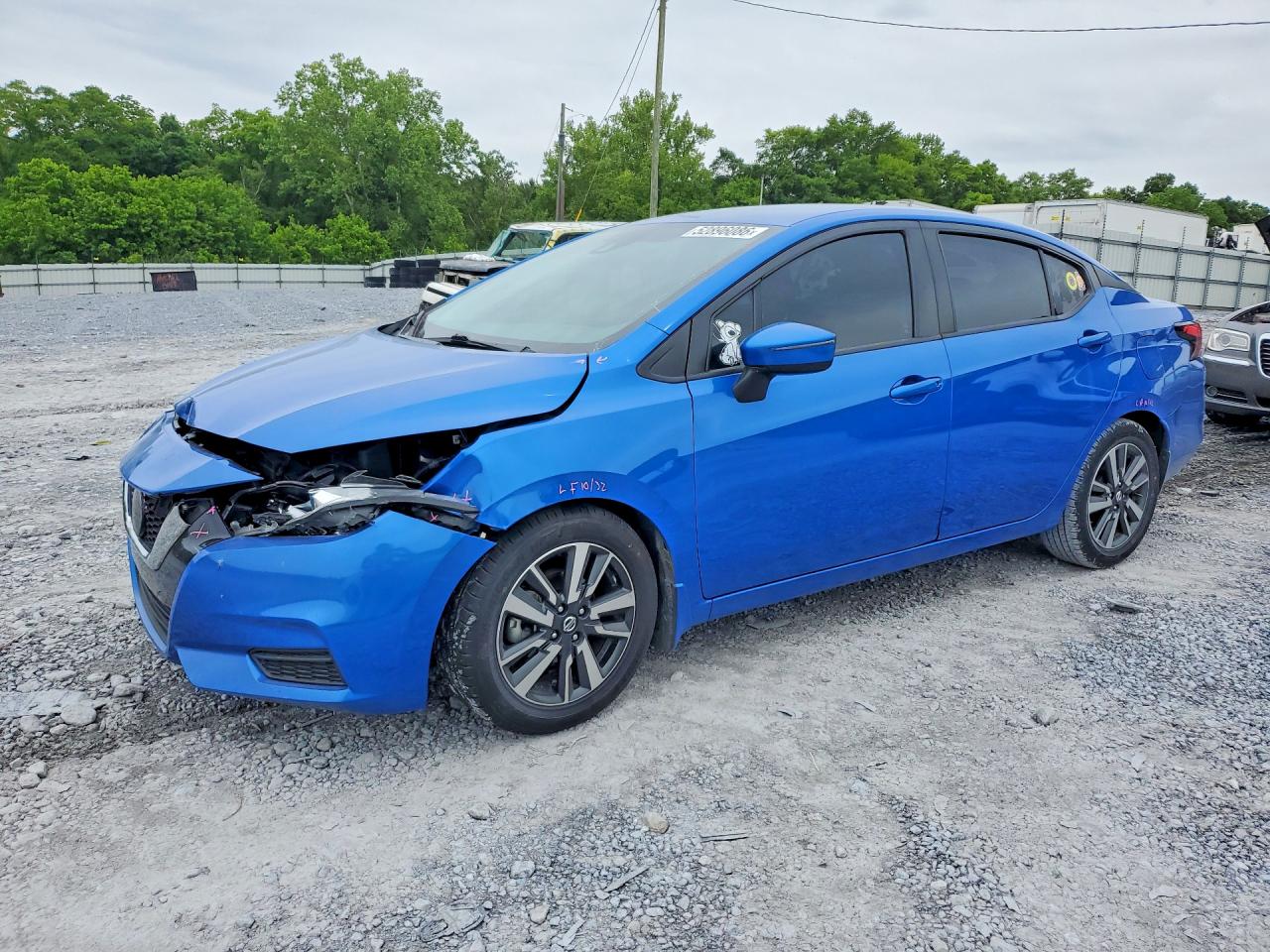 Salvage Nissan Versa Image
