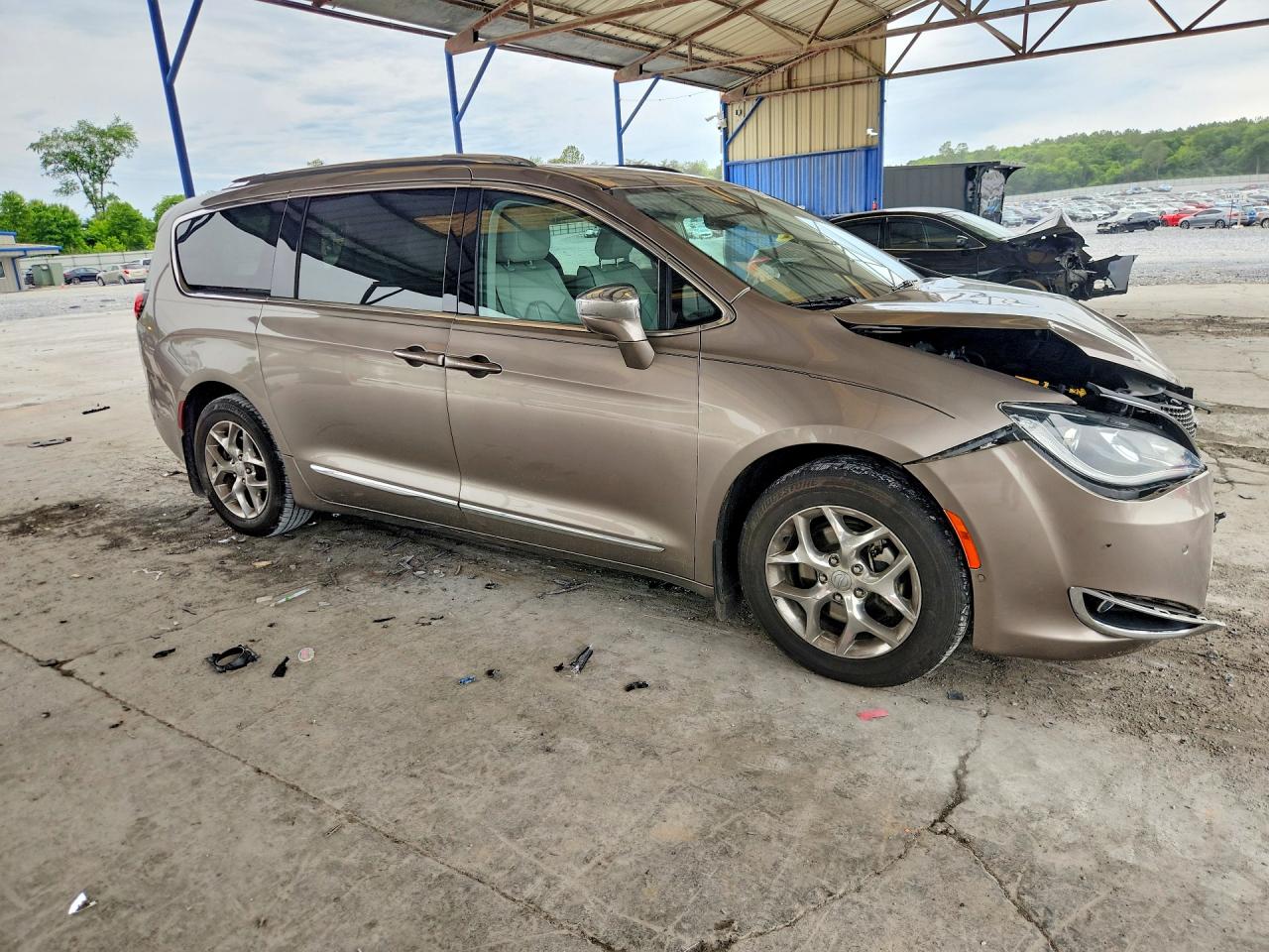 Chrysler Pacifica Limited