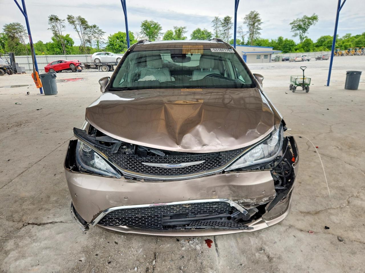 Chrysler Pacifica Limited
