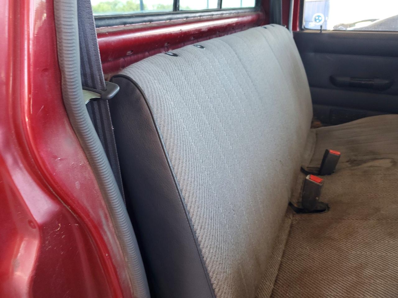 Nissan Navara Base