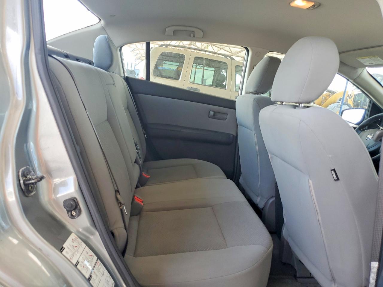 Nissan Sentra 2.0