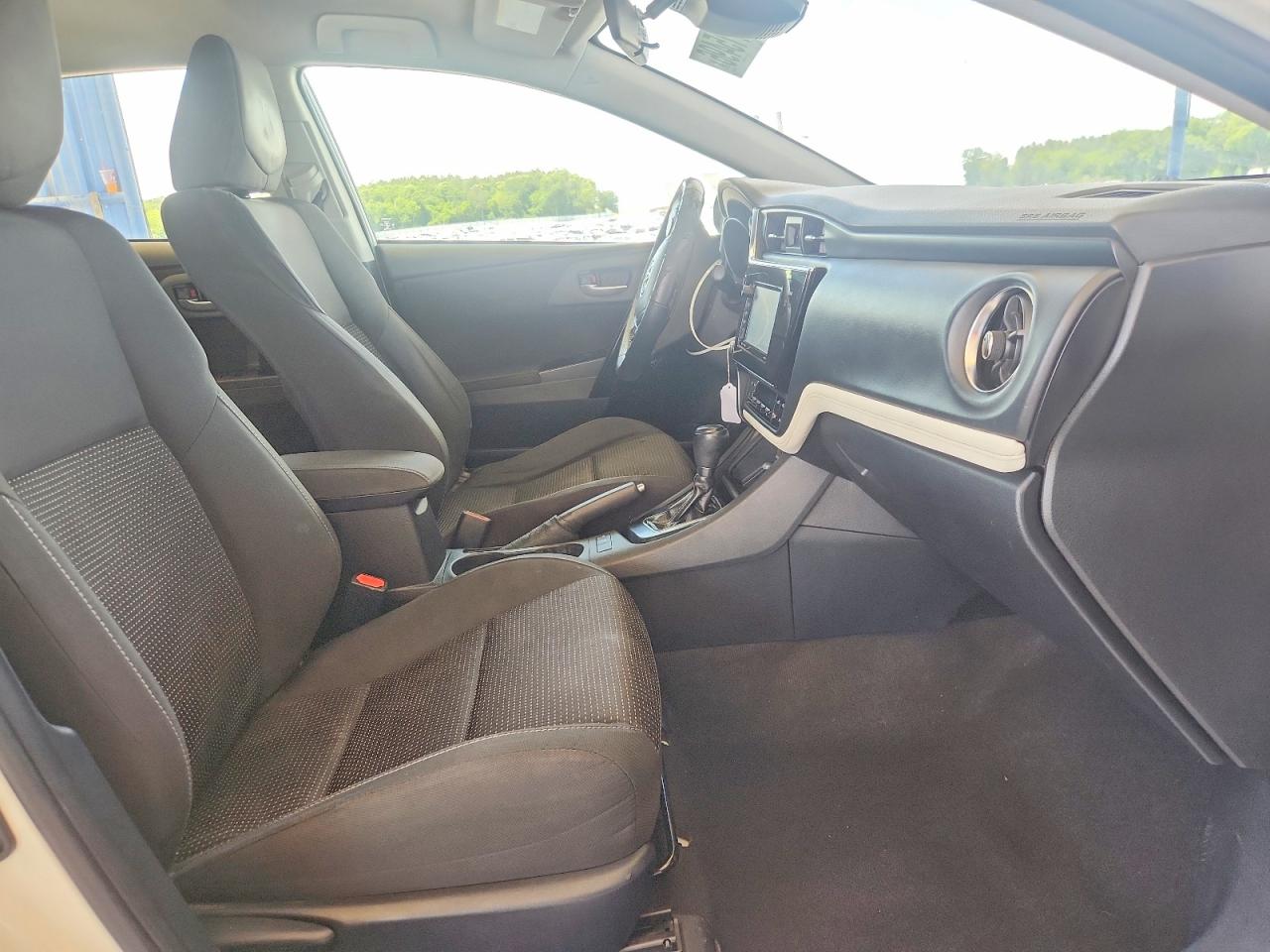 Toyota Corolla Base
