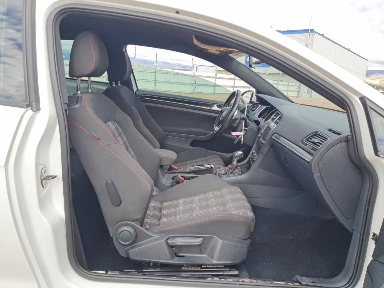 Volkswagen GTI S