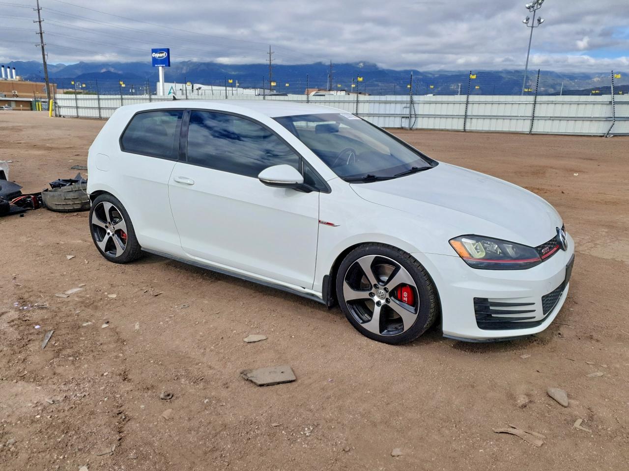 Volkswagen GTI S
