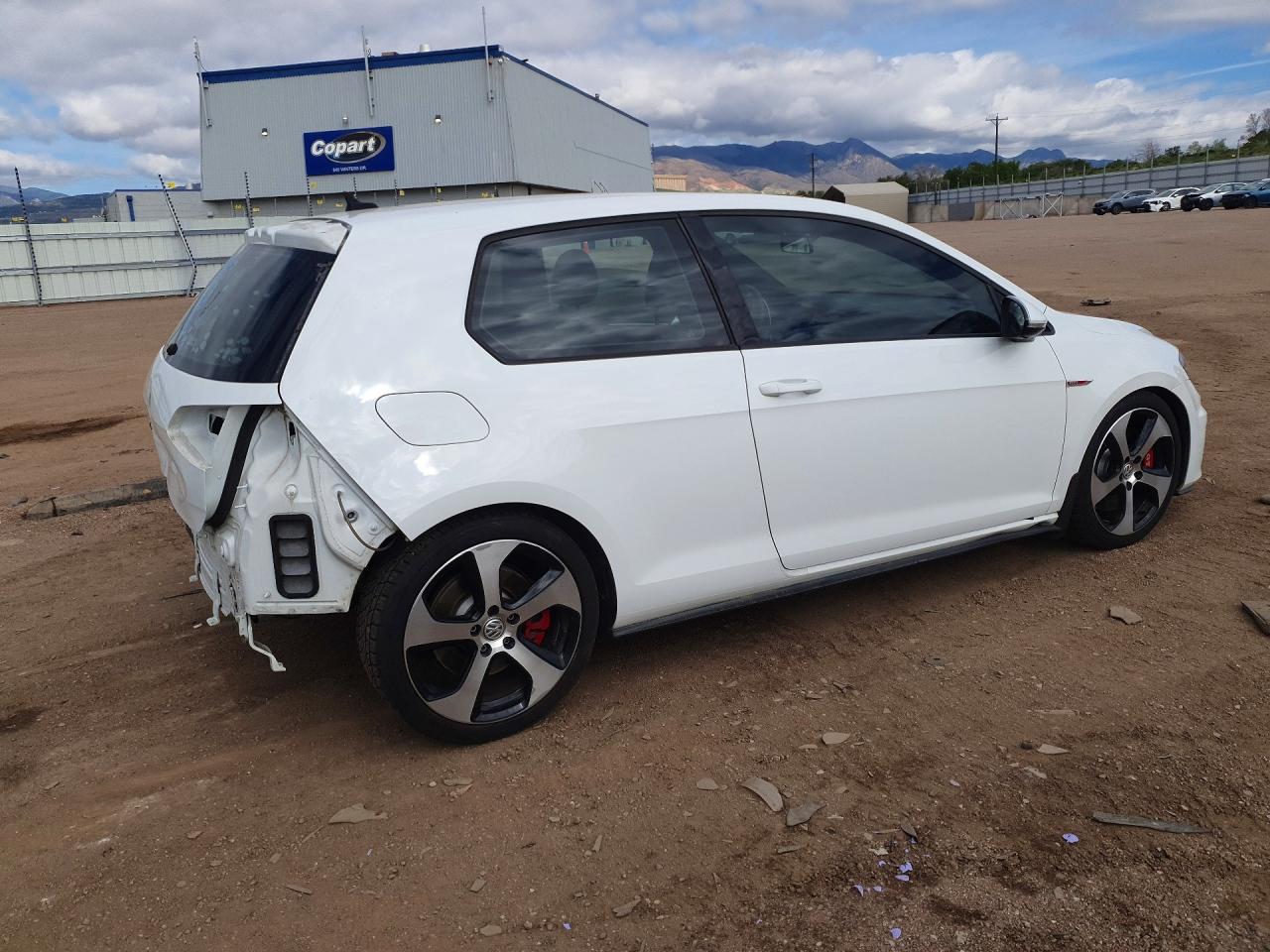 Volkswagen GTI S
