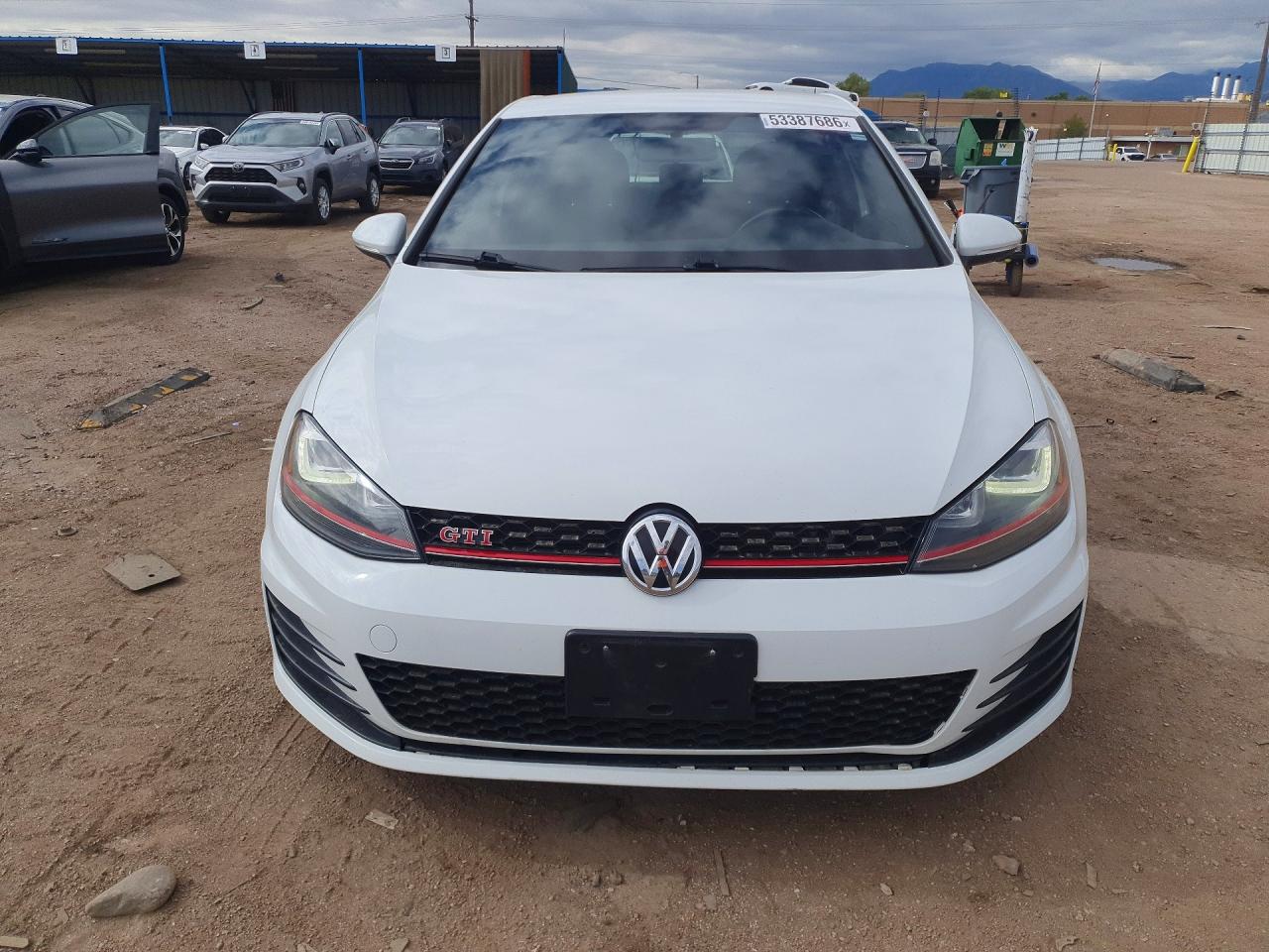 Volkswagen GTI S