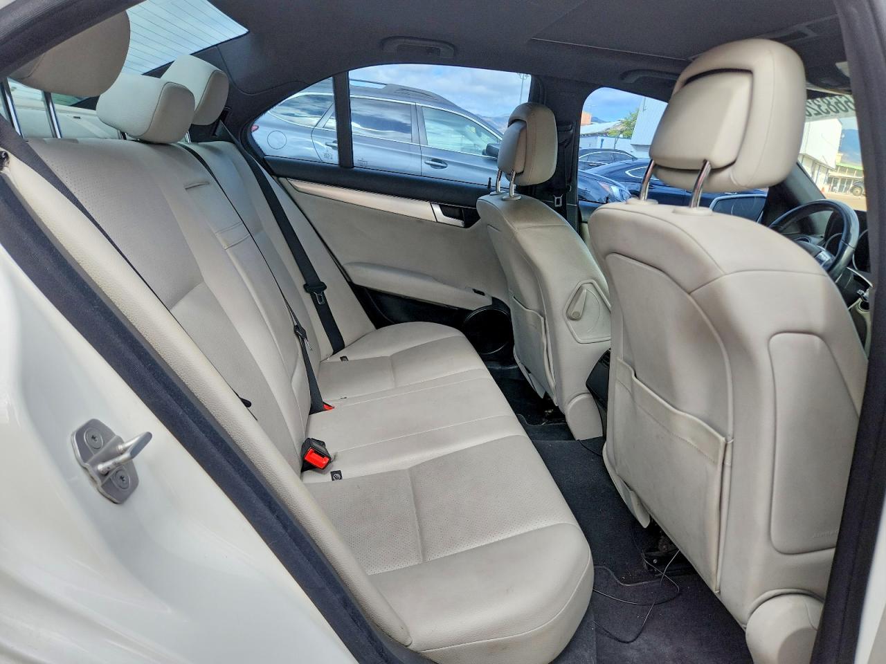 Mercedes-Benz C-Class 250