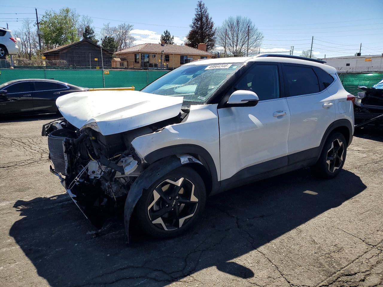 Salvage Kia Seltos Image