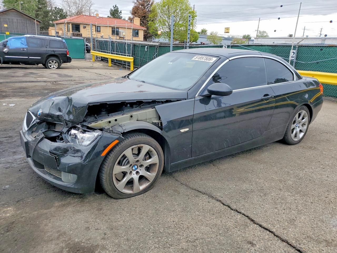 Salvage BMW 3 Series Image