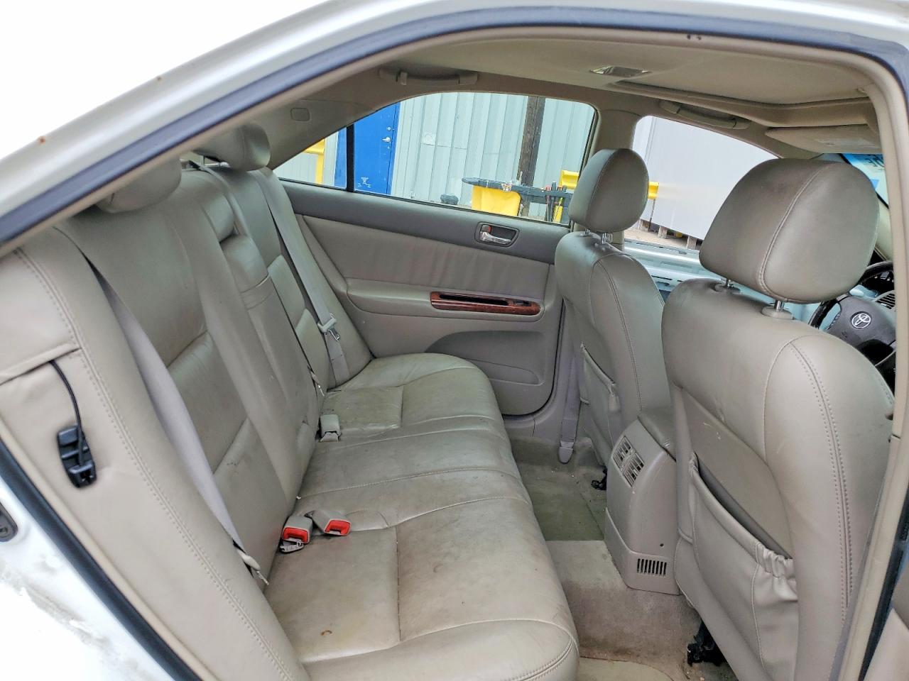 Toyota Camry Xle V6