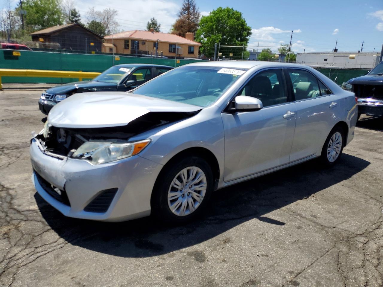Salvage Toyota Camry Image