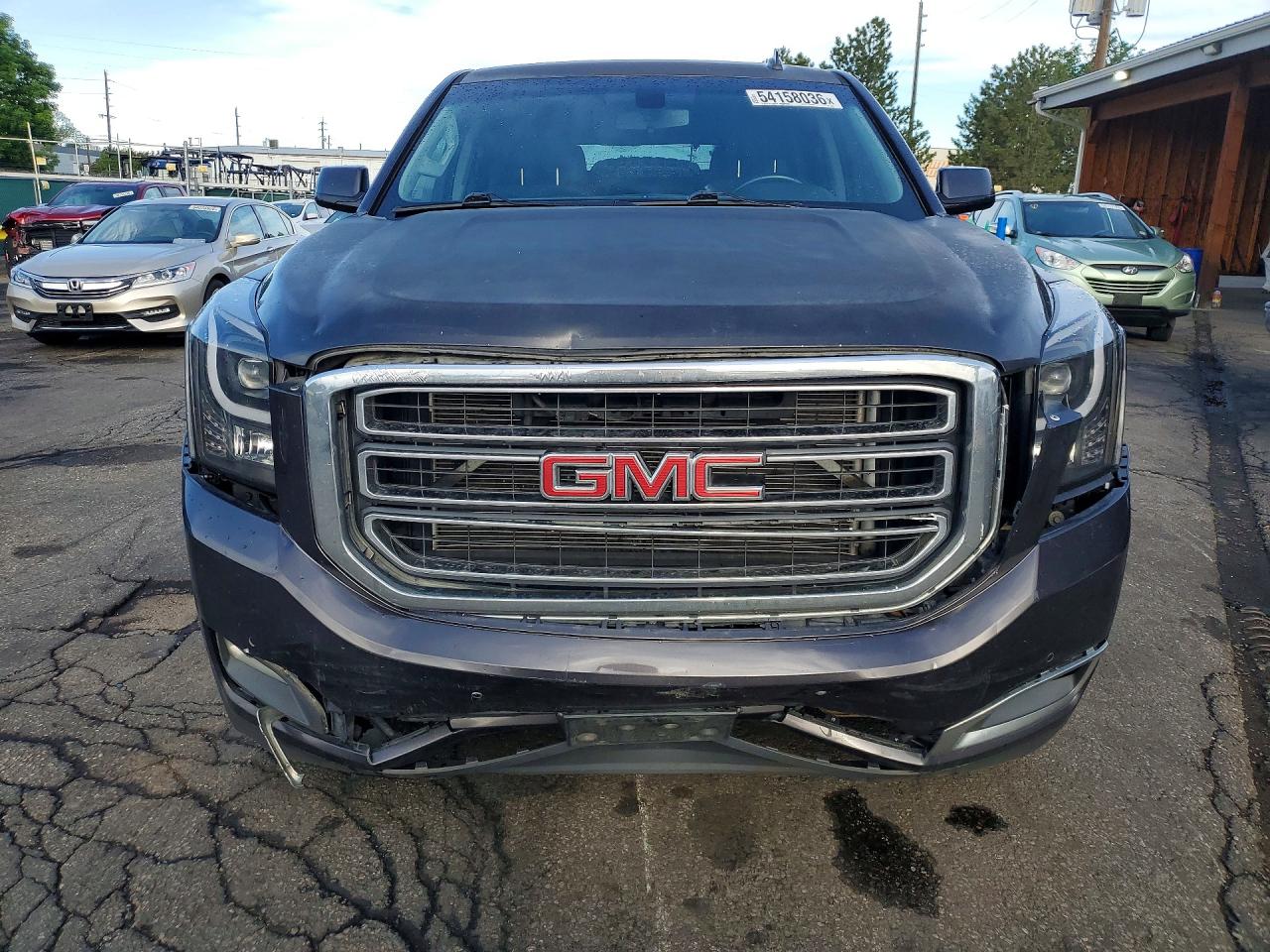 GMC Yukon Sle