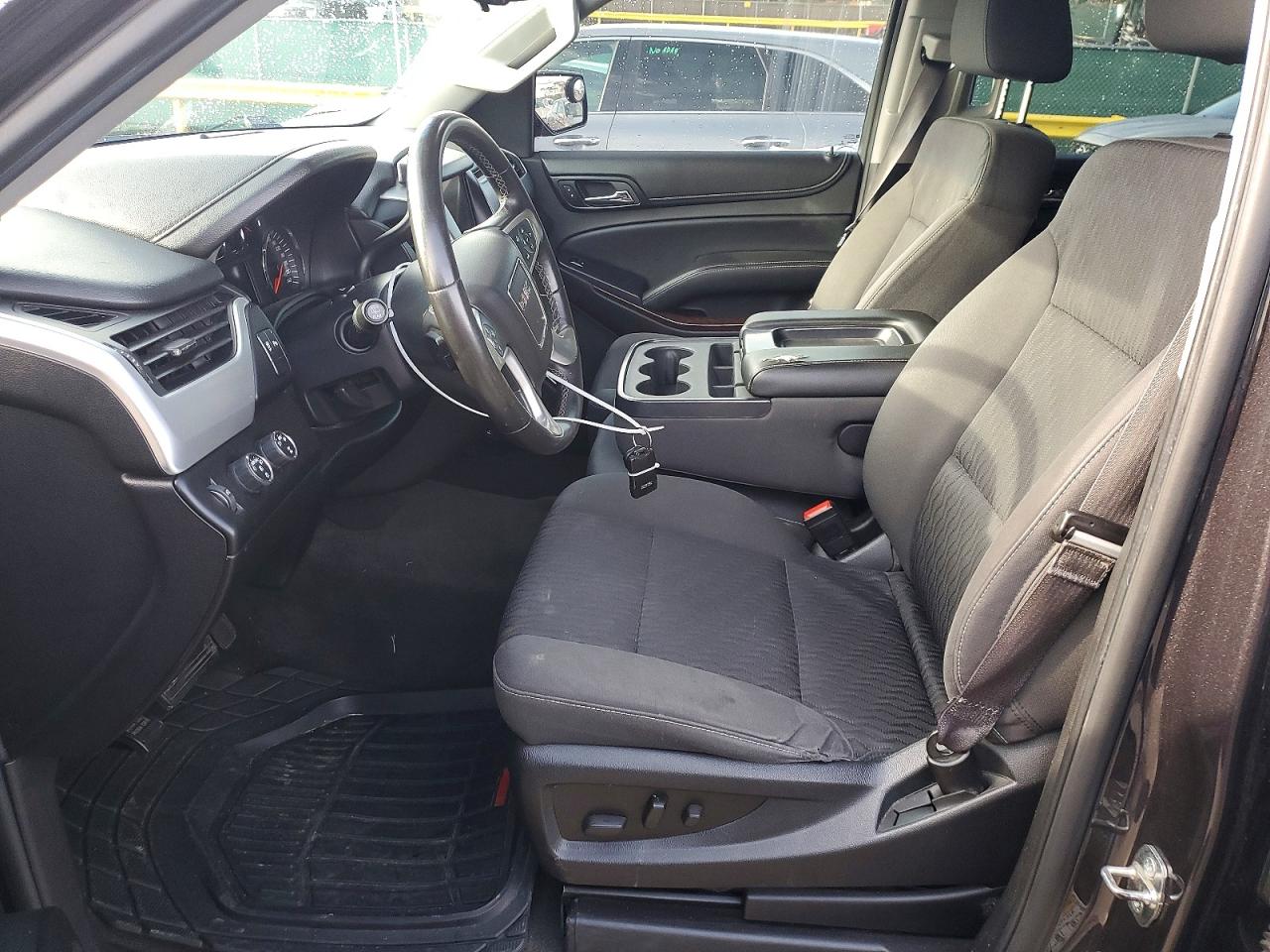 GMC Yukon Sle