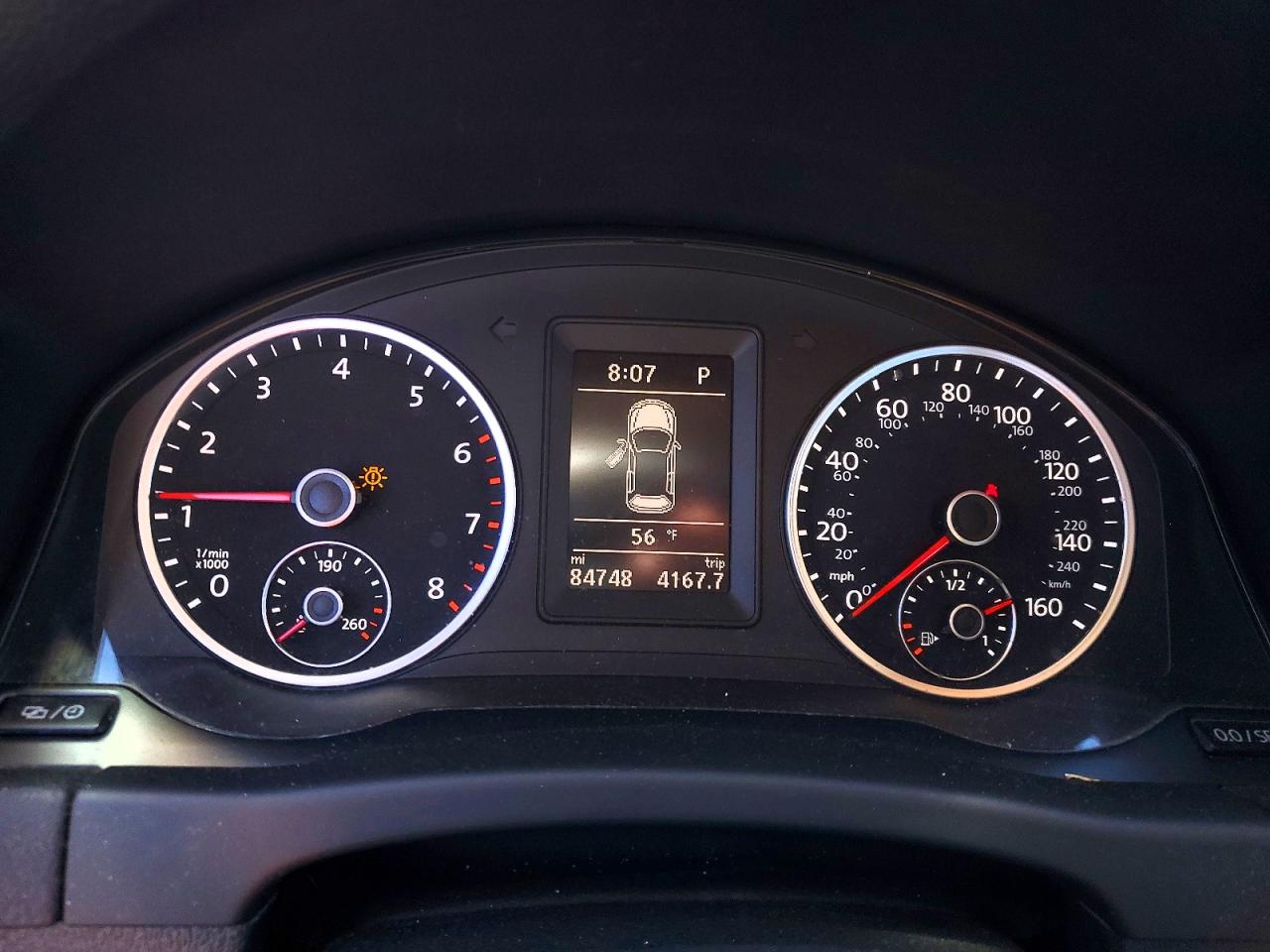 Volkswagen Tiguan S