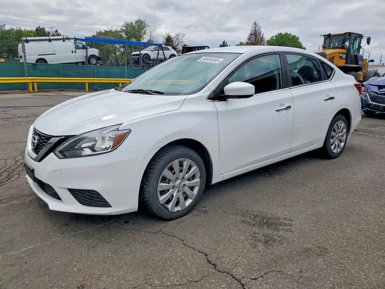 Salvage Nissan Sentra Image