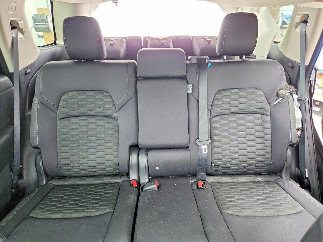 Nissan Pathfinder Sv