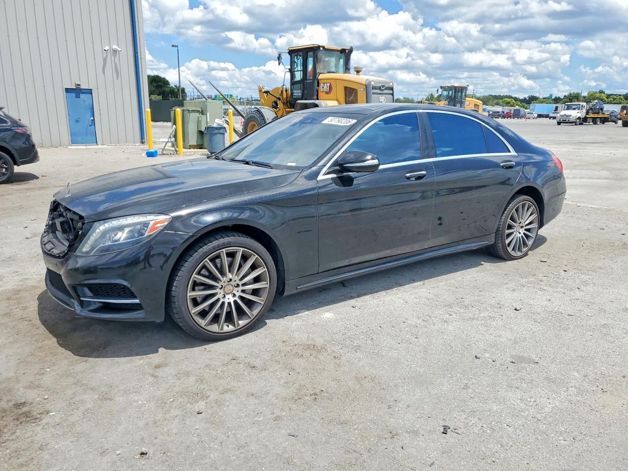 Salvage Mercedes-Benz S-Class Image
