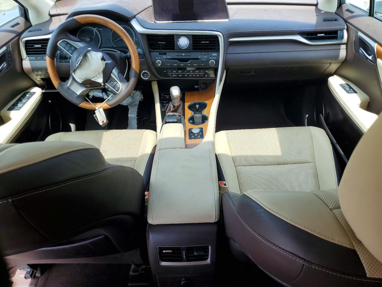 Lexus RX Base