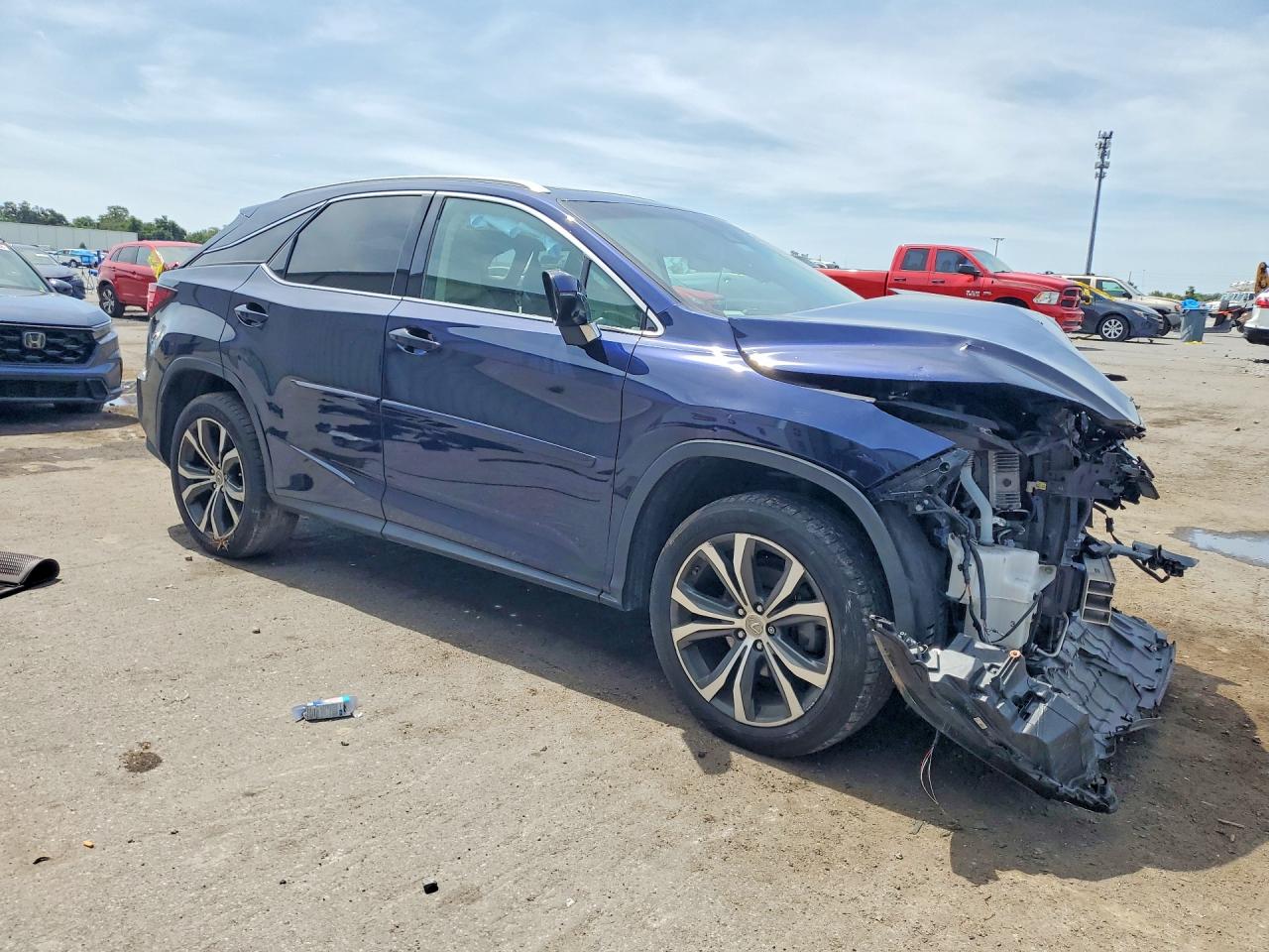 Lexus RX Base