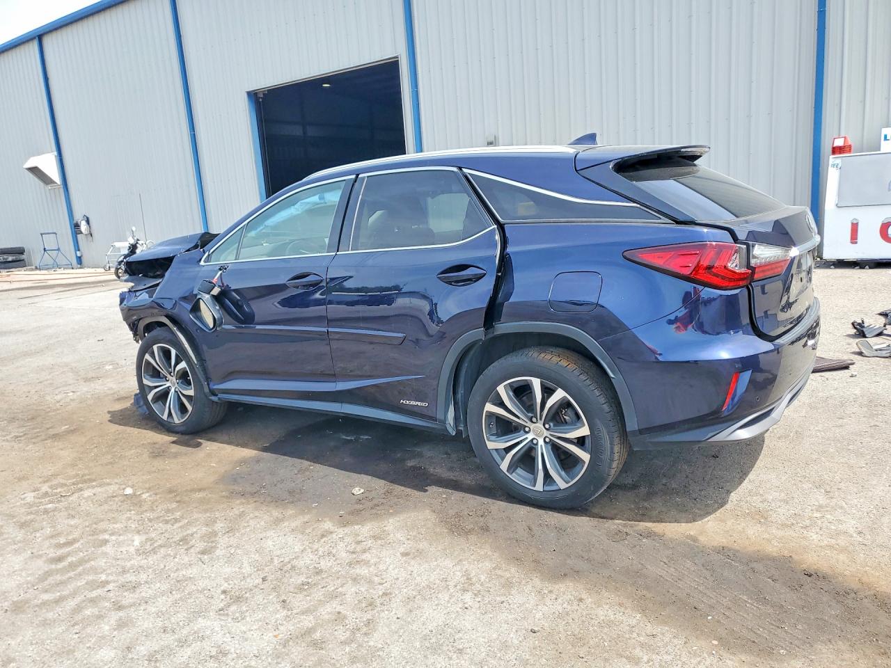 Lexus RX Base