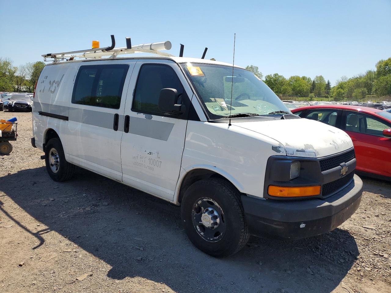Chevrolet Express Lt