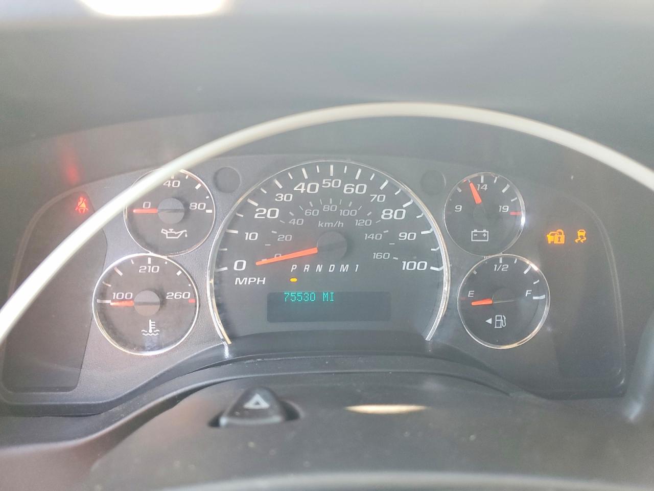 Chevrolet Express Lt