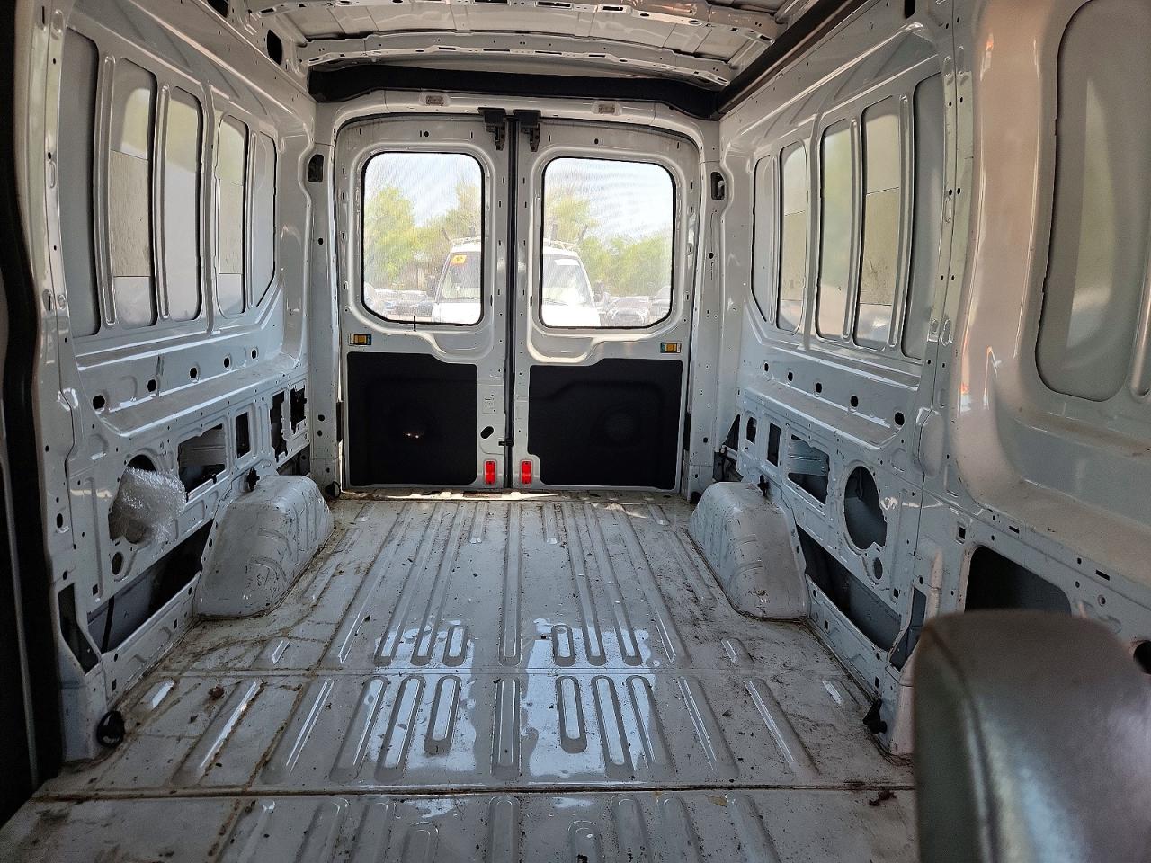 Ford Transit T-250