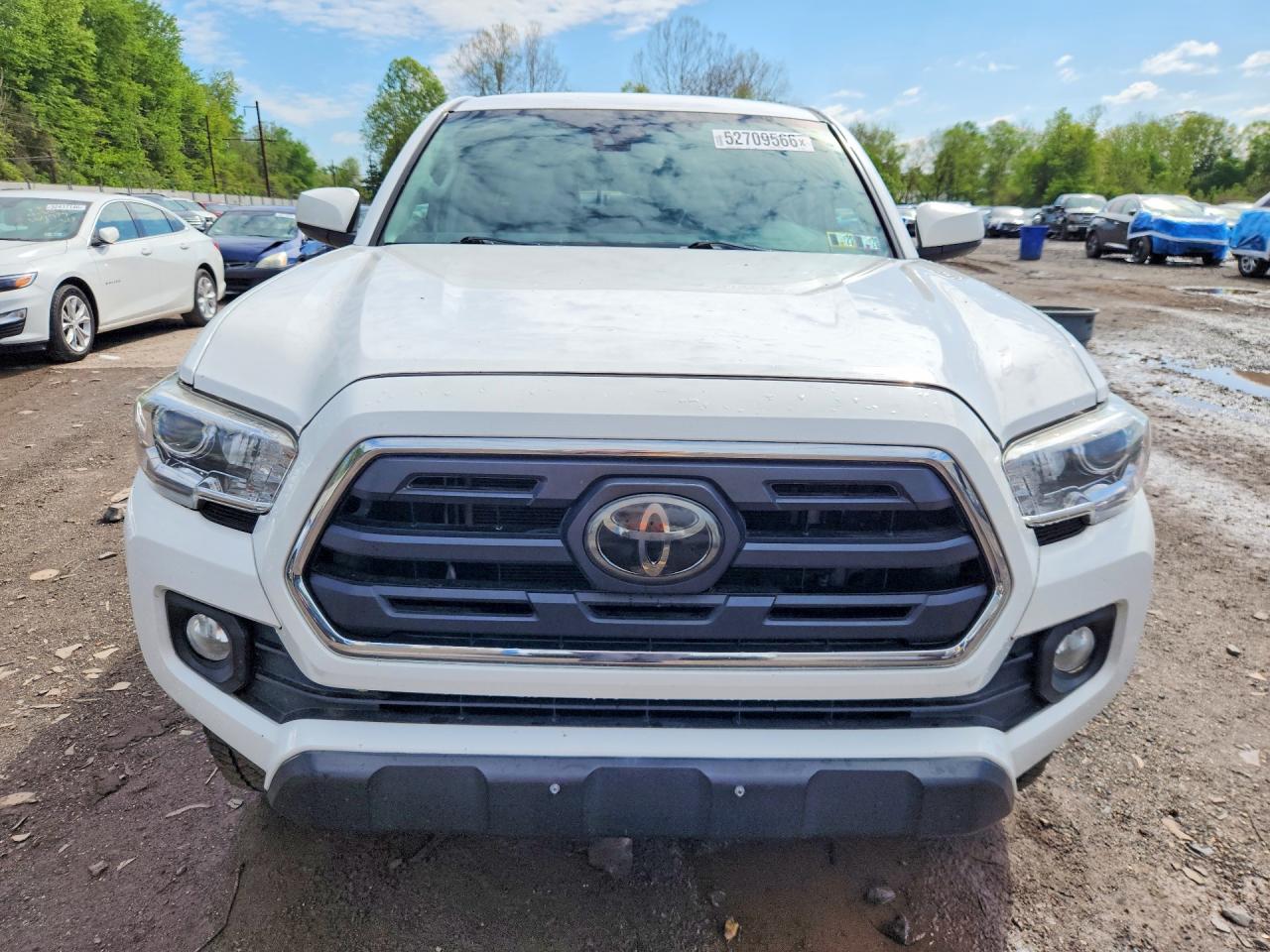 Toyota Tacoma Sr5 V6