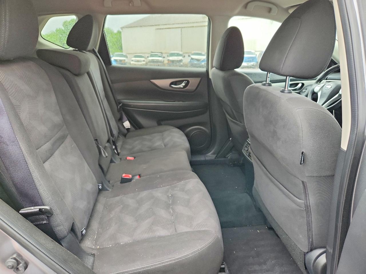 Nissan Rogue Sv