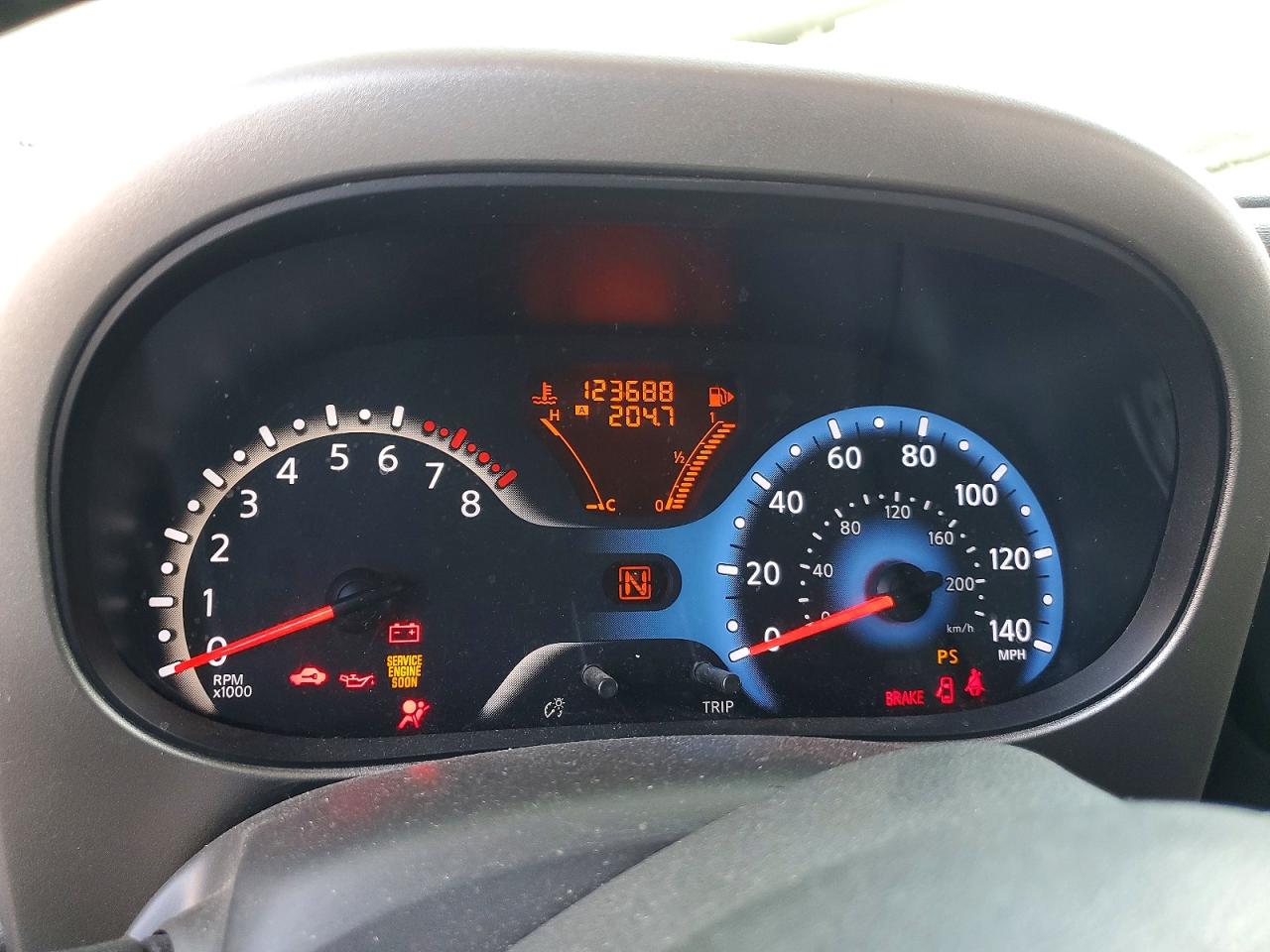 Nissan cube 1.8 S