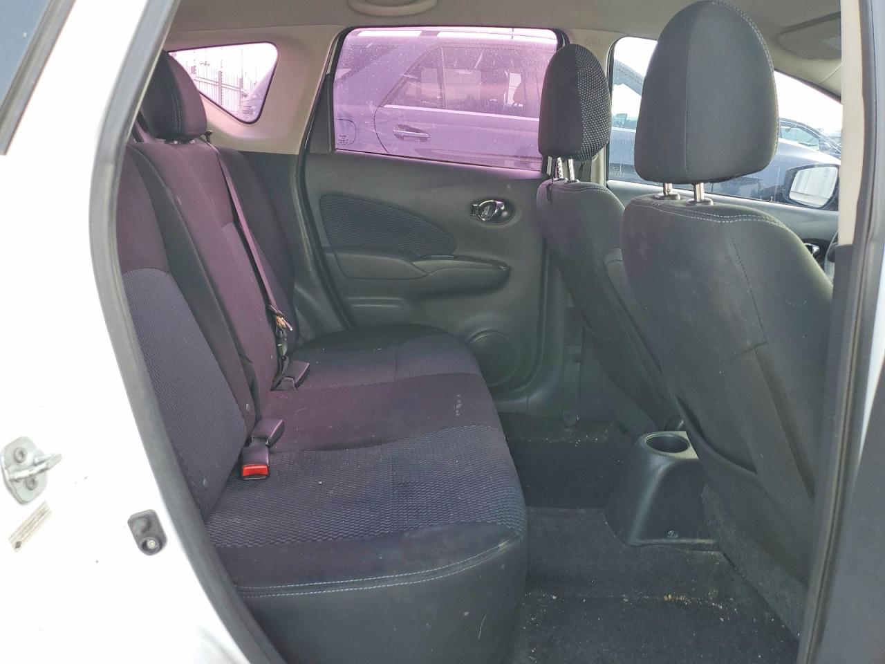 Nissan Versa Sv