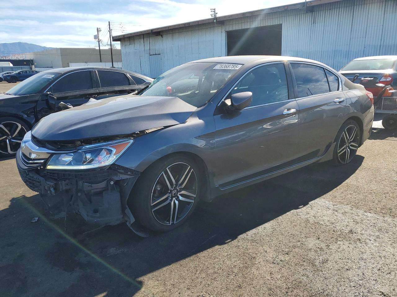 Salvage Honda Accord Image