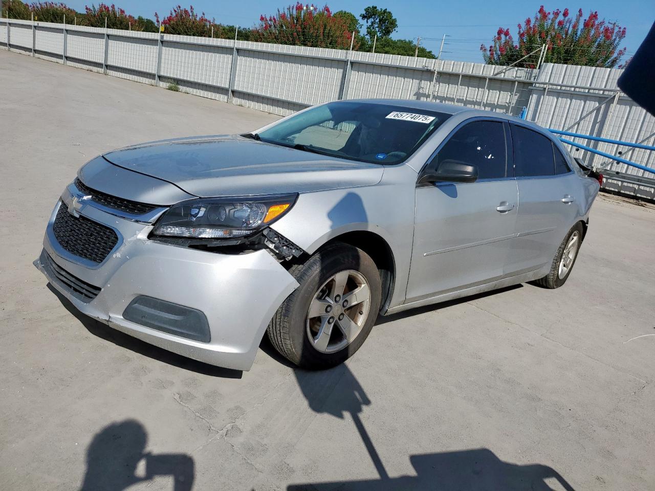 Salvage Chevrolet Malibu Image