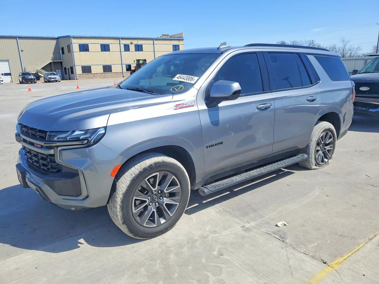 Salvage Chevrolet Tahoe Image