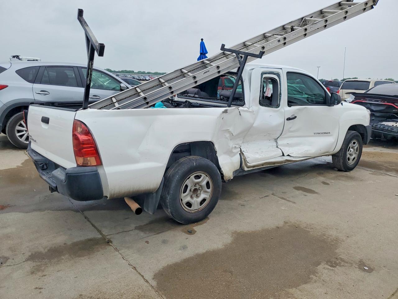 Toyota Tacoma Access Cab