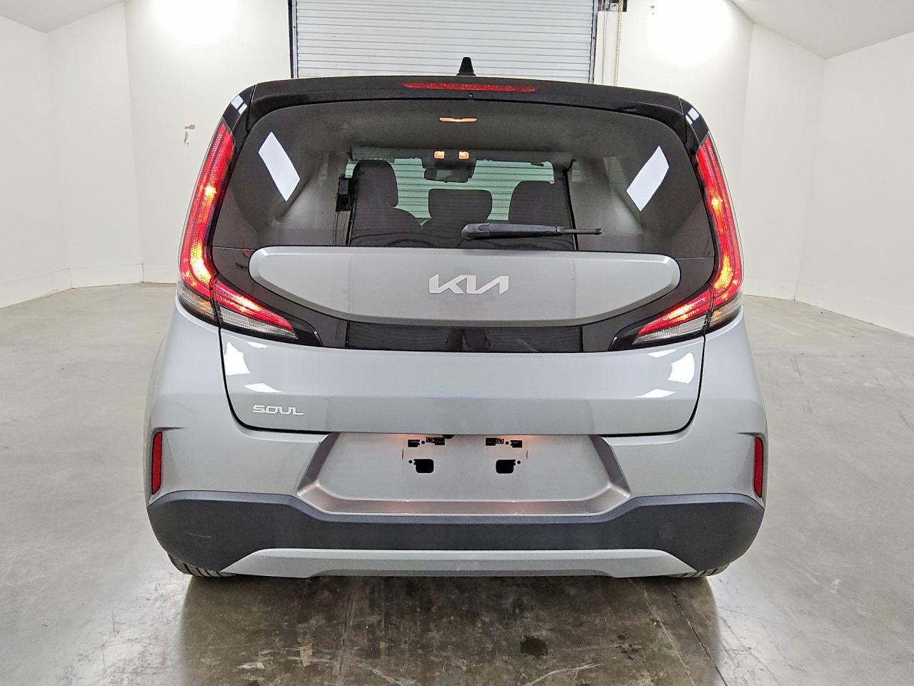 Kia Soul Lx