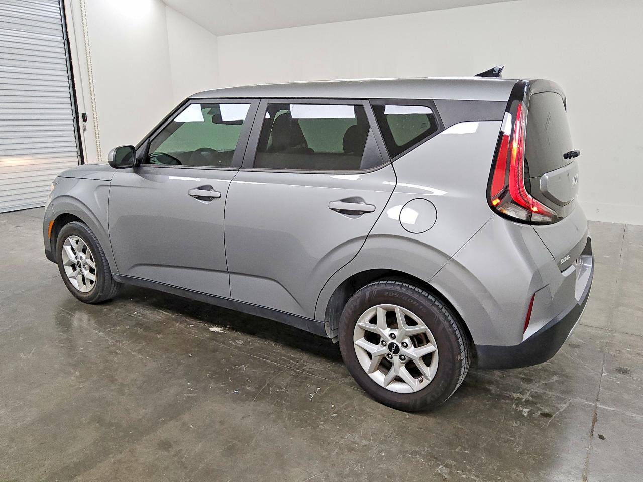 Kia Soul Lx