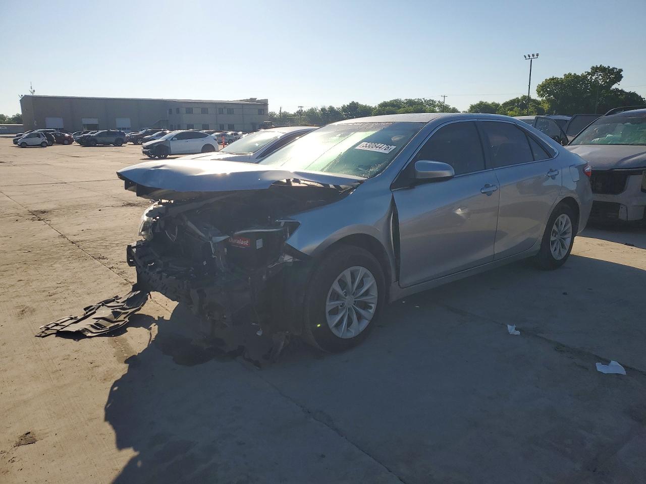 Salvage Toyota Camry Image