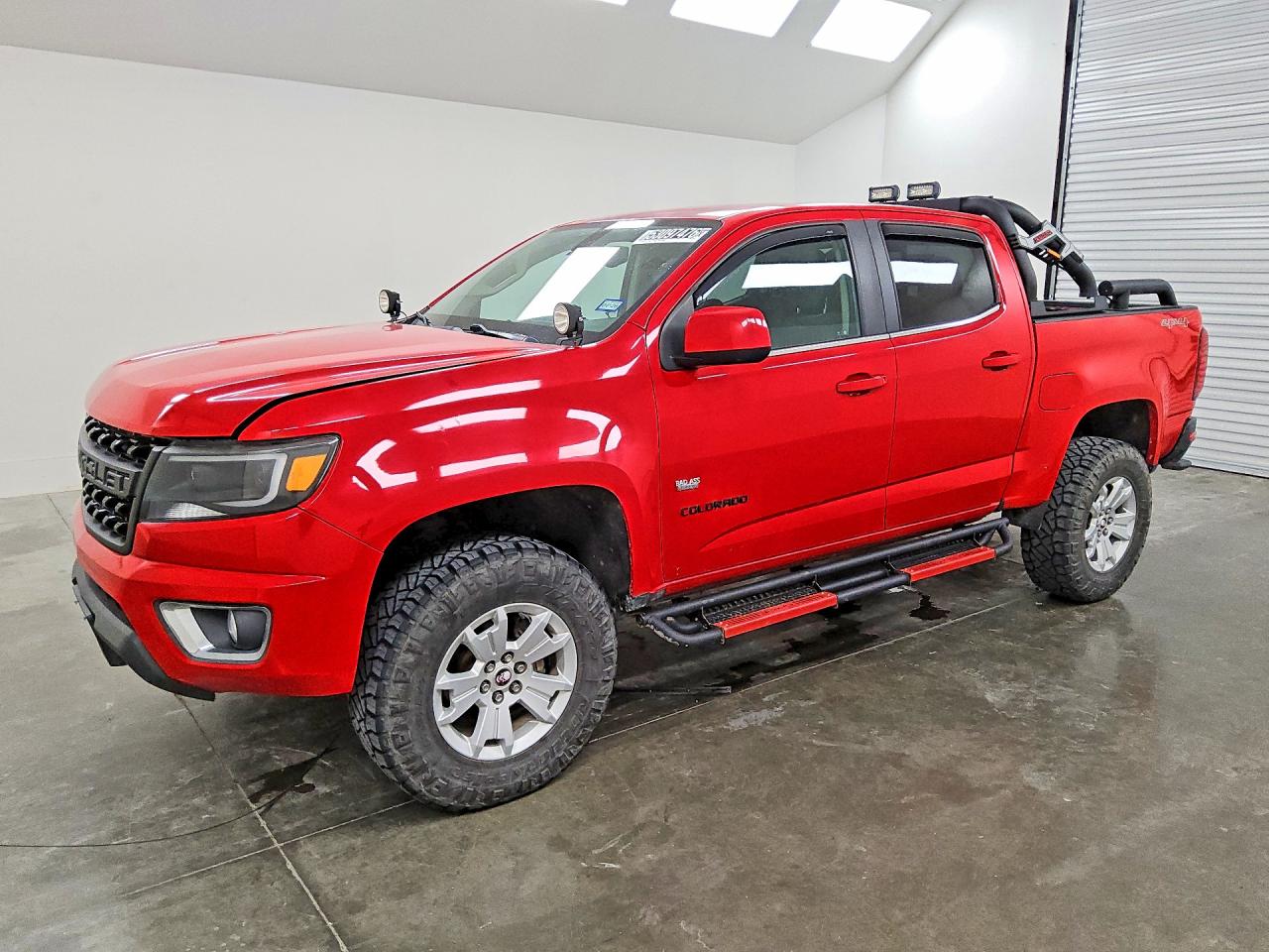 Salvage Chevrolet Colorado Image